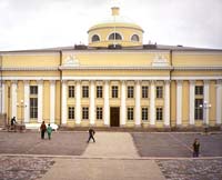 Библиотека Хельсинкского университета. Здание было построено по проекту архитектора К. Л. Энгеля в 1844 году